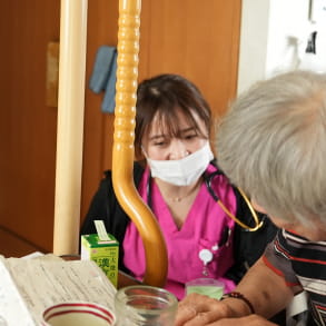 医師